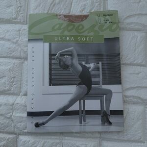 NWT Capezio Ultra Soft Hip Rider Tights 1870